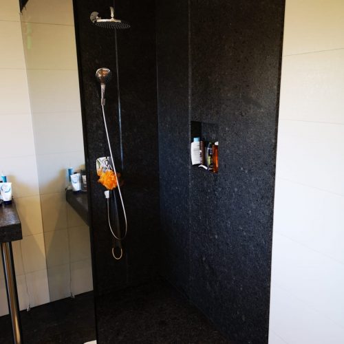 Badezimmer (9)